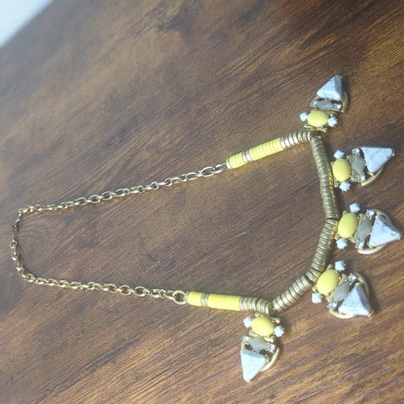 Stella & Dot Pavilion Statement Necklace - Picture 2 of 4